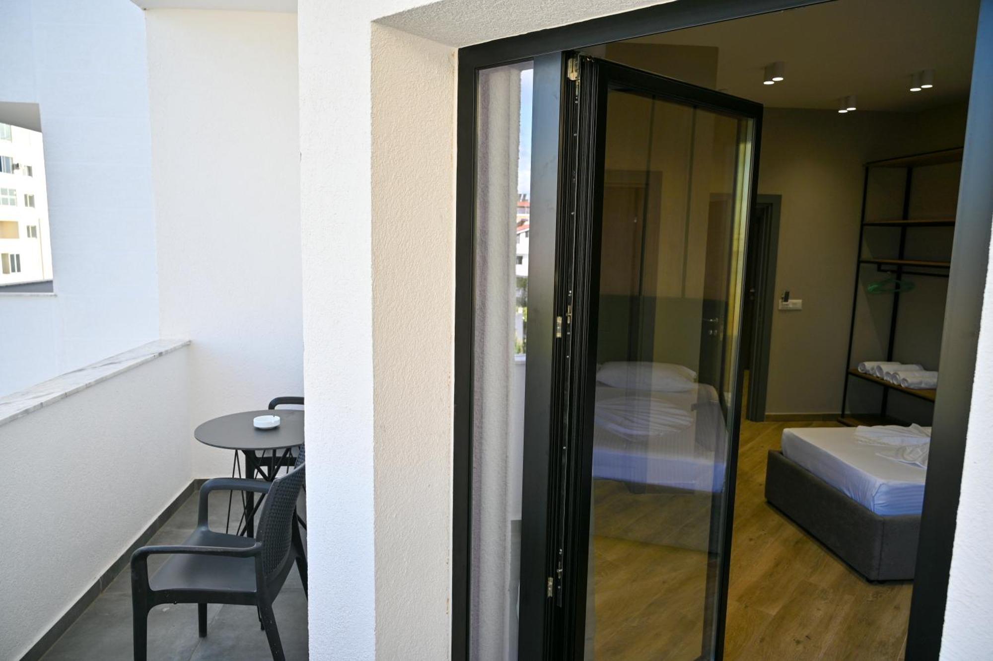 Monduro Hotel Durrës 객실 사진