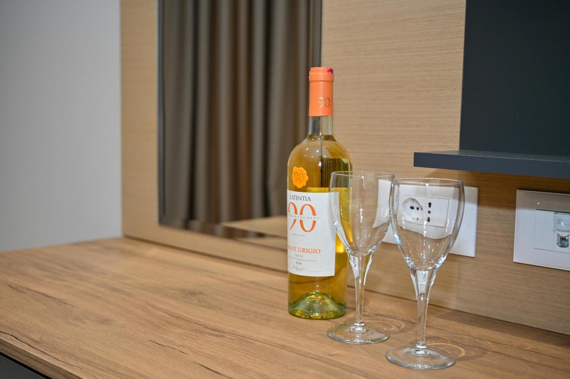 Monduro Hotel Durrës 외부 사진