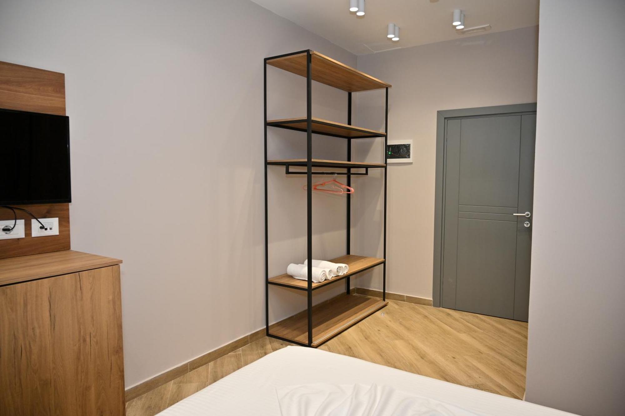 Monduro Hotel Durrës 객실 사진
