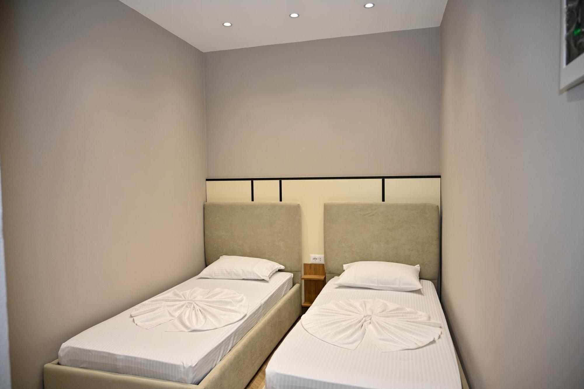 Monduro Hotel Durrës 객실 사진